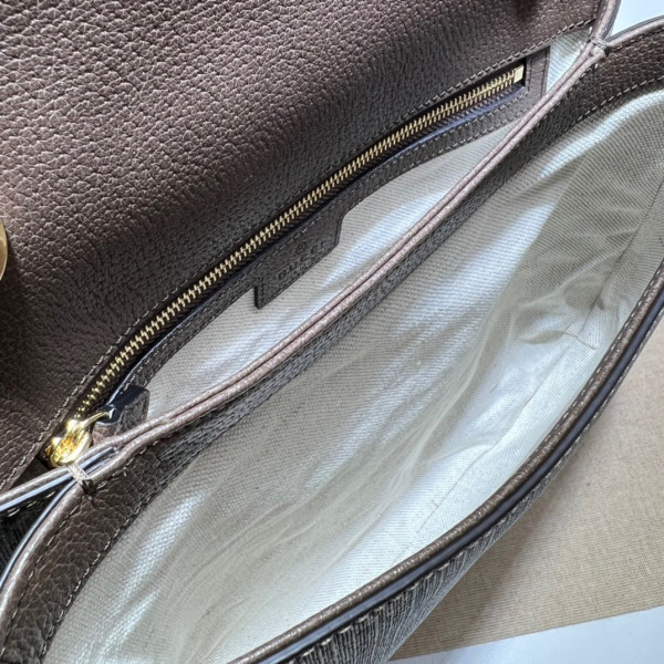 G*u*i blondie medium shoulder bag