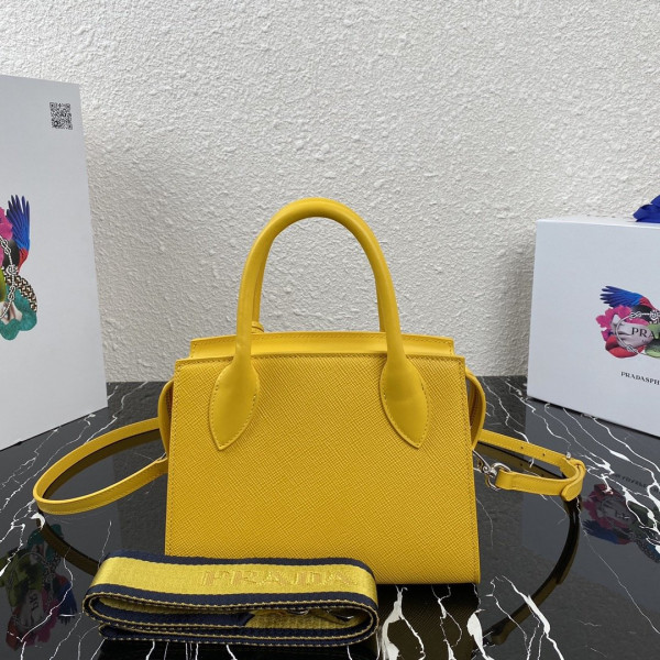 pra*a saffiano leather pra*a monoCh*0me bag