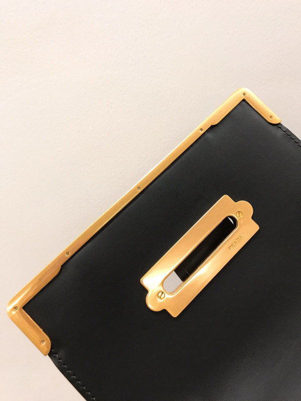 Pra*a cahier leather shoulder bag