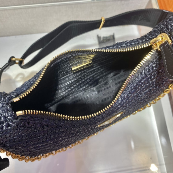 Pra*a re-edition 2005 raffia bag