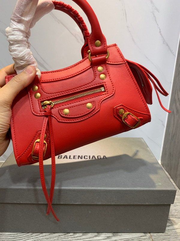 Ba*len*cia*ga neo classic mini top handle bag