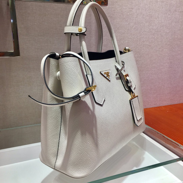 Pra*a double bag