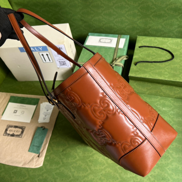 G*u*i gg matelassé leather medium tote