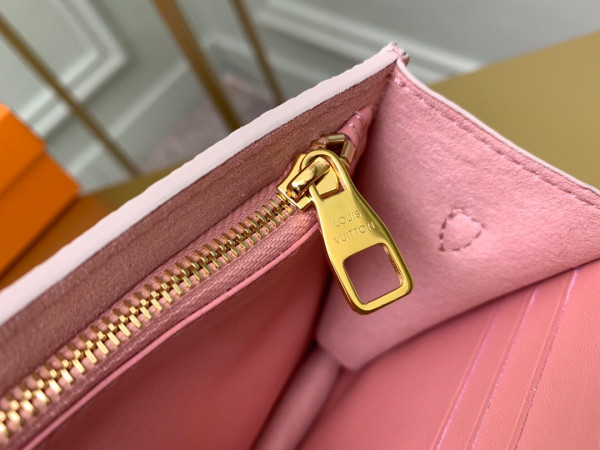 l0*is V*t0n croisette chain wallet