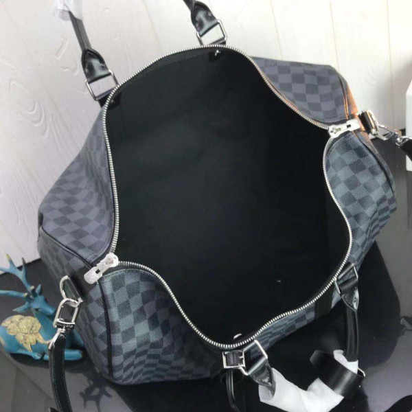 l0*is V*t0n keepall bandouliÈre 55