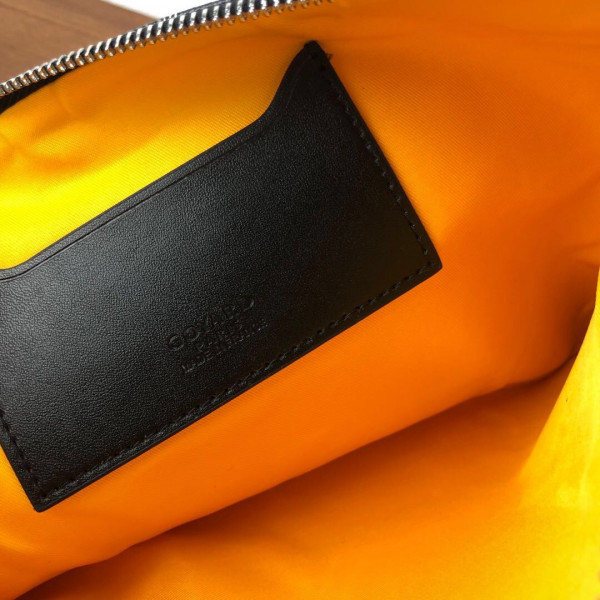Go*ard senat pouch