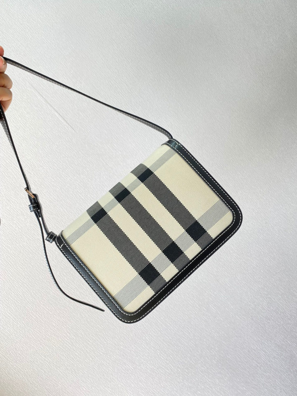 B**rry small tb bag