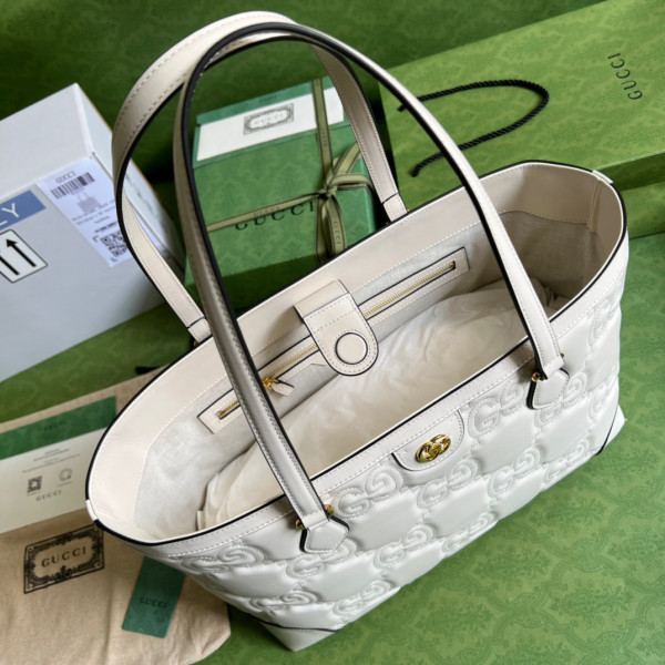 G*u*i gg matelassé leather medium tote