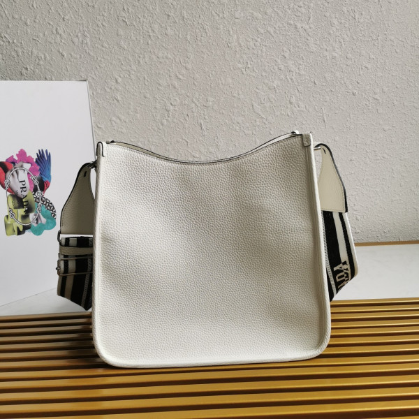 Pra*a leather hobo bag