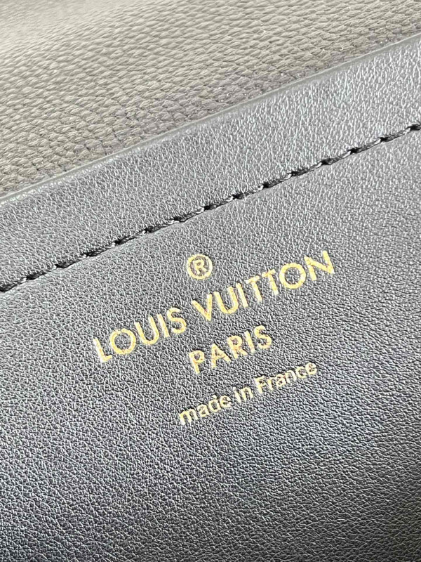 l0*is V*t0n marceau
