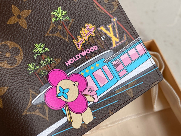 l0*is V*t0n passport cover