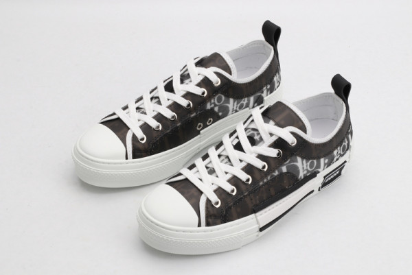 DIRO B23 OBLIQUE LOW TOP SNEAKER