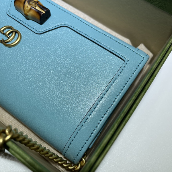 G*u*i diana chain wallet with bamboo