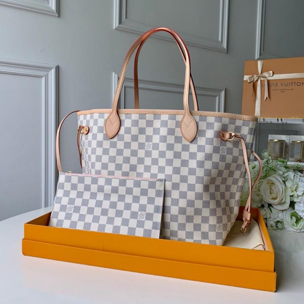 l0*is V*t0n neverfull mm