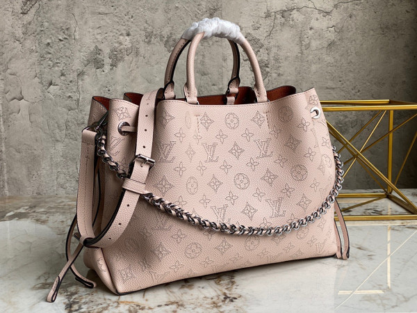 l0*is V*t0n bella tote