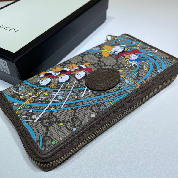 disney x G*u*i donald duck wallet