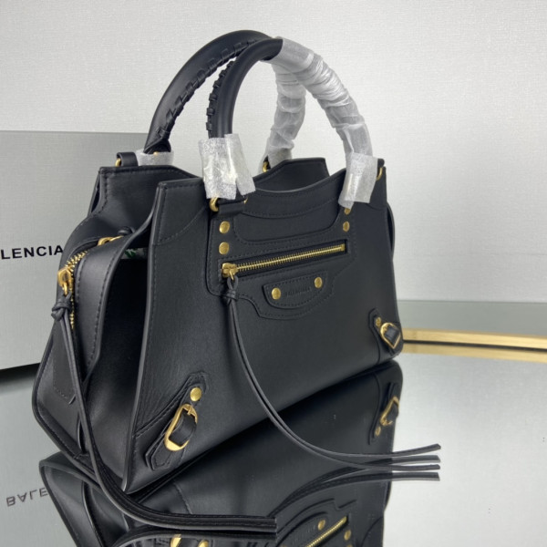 Ba*len*cia*ga neo classic small top handle bag