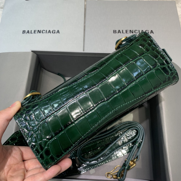 Ba*len*cia*ga neo classic mini top handle bag