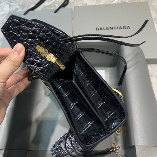 Ba*len*cia*ga neo classic mini top handle bag