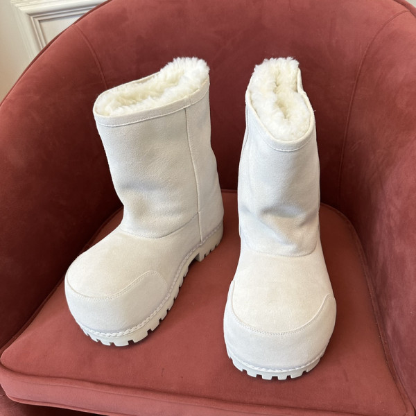 Ba*len*cia*ga alaska faux-fur low boots