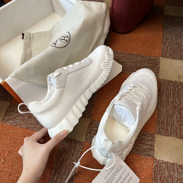 H**mes sneaker