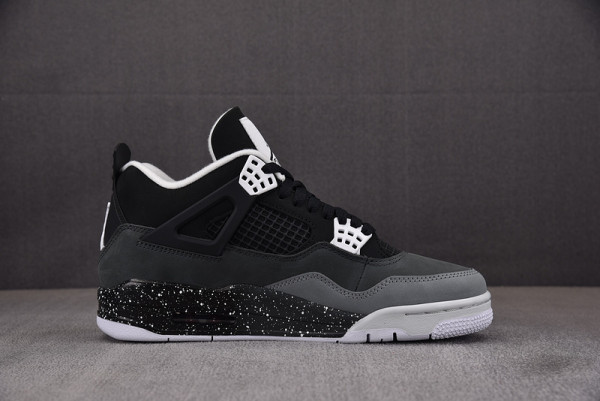 Air Jordan 4 Retro