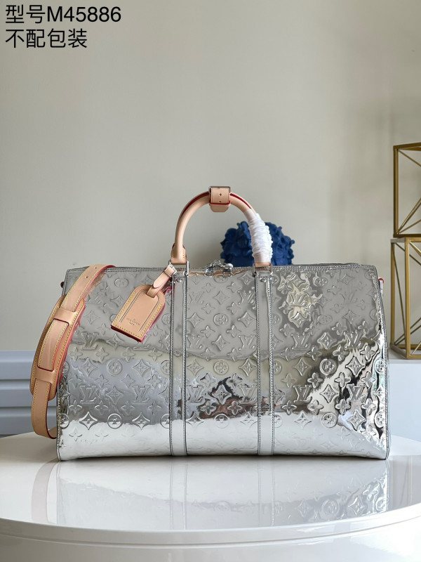 l0*is V*t0n keepall bandouliÈre 50