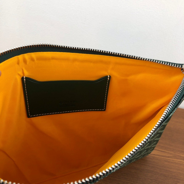Go*ard senat pouch