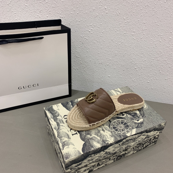 G*u*i leather espadrille sandal