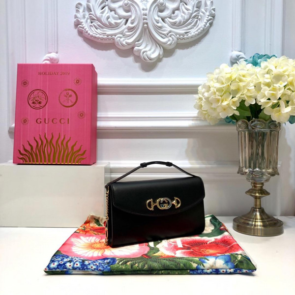 G*u*i zumi smooth leather small shoulder bag