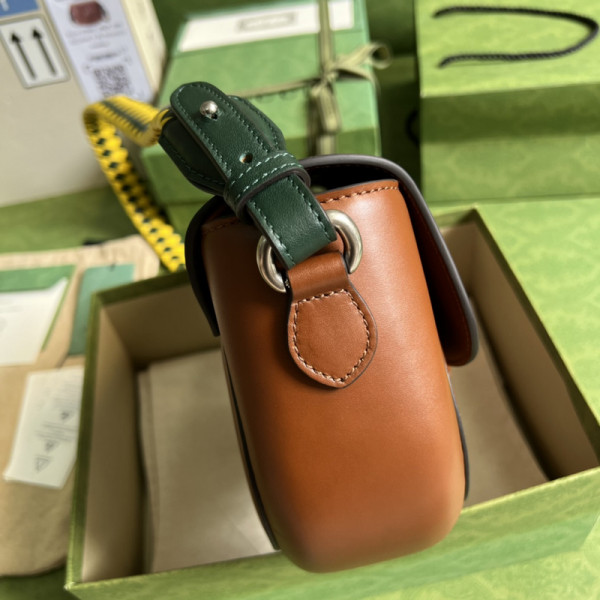 G*u*i shoulder bag