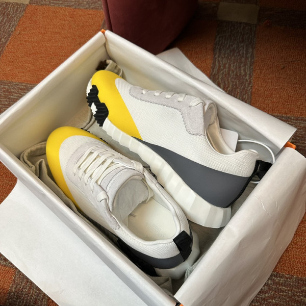 H**mes sneaker