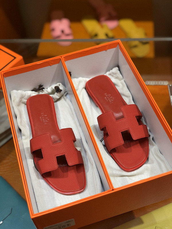 H**mes sandal