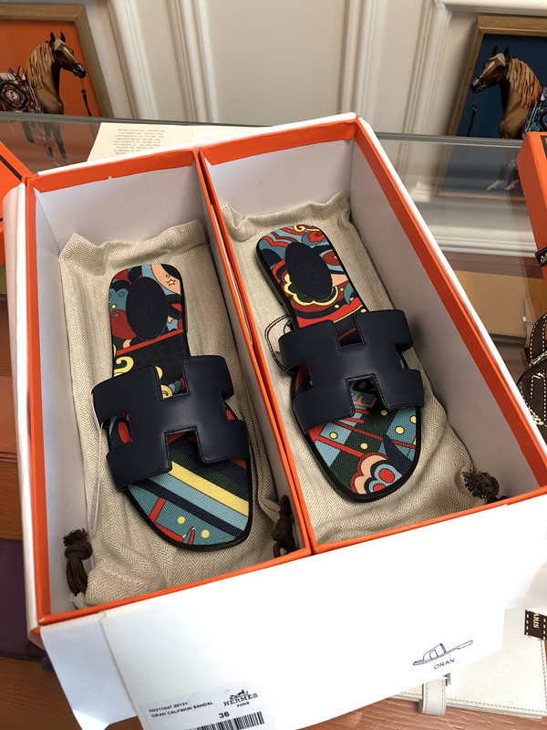H**mes sandal