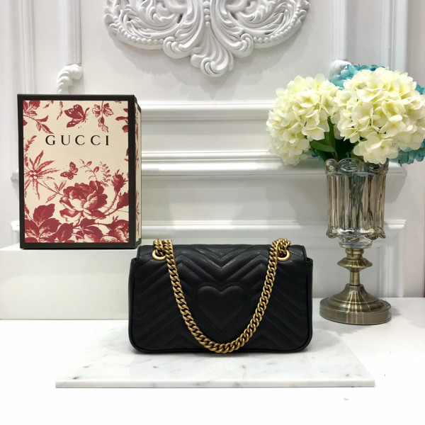 G*u*i gg marmont 26cm