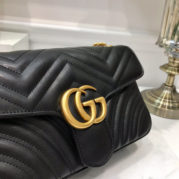 G*u*i gg marmont 26cm
