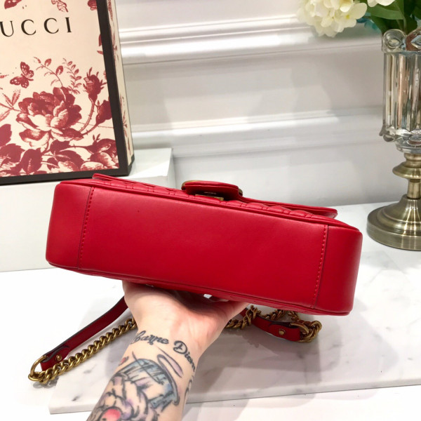 G*u*i gg marmont 26cm