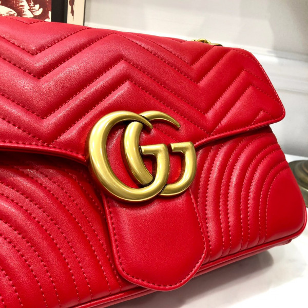 G*u*i gg marmont 31cm