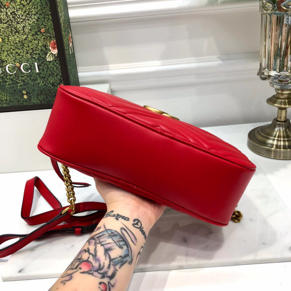 G*u*i gg marmont small matelassé shoulder bag