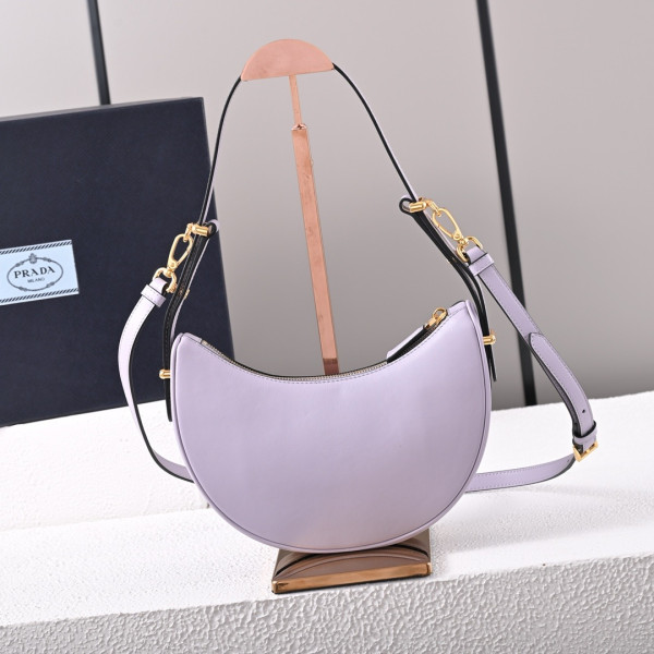Pra*a arqué leather shoulder bag-22.5*18.5*6cm