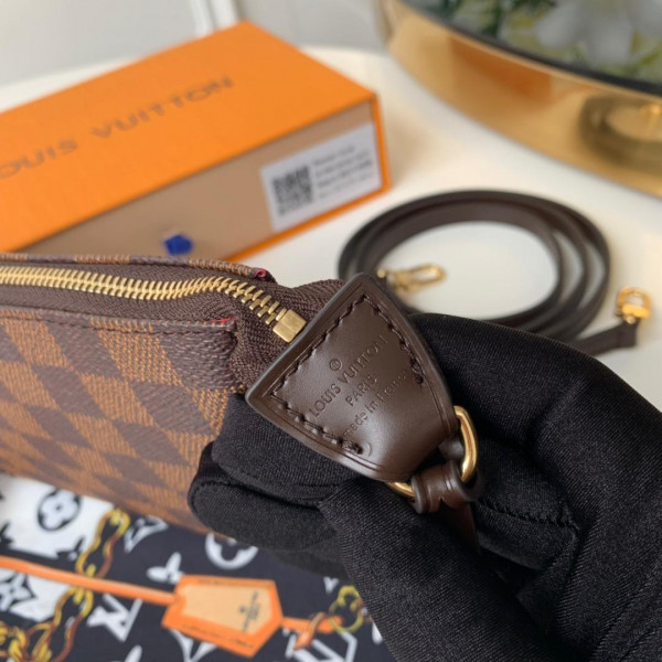 l0*is V*t0n pochette accessoires