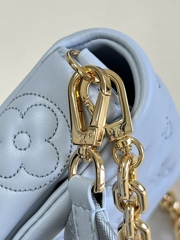 l0*is V*t0n wallet on strap bubblegram