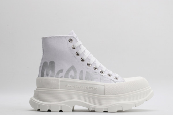 ale*d*r M*Q*en tread slick boot