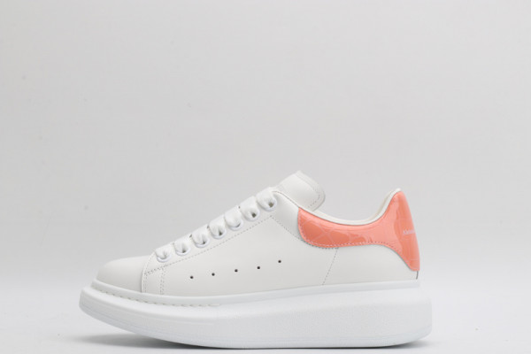 ale*d*r M*Q*en oversized sneaker