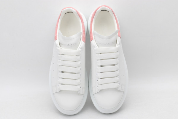 ale*d*r M*Q*en oversized sneaker