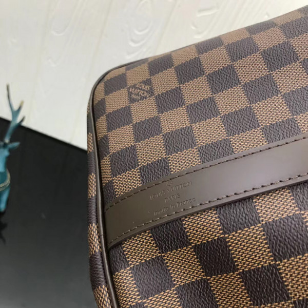 l0*is V*t0n keepall bandouliÈre 55