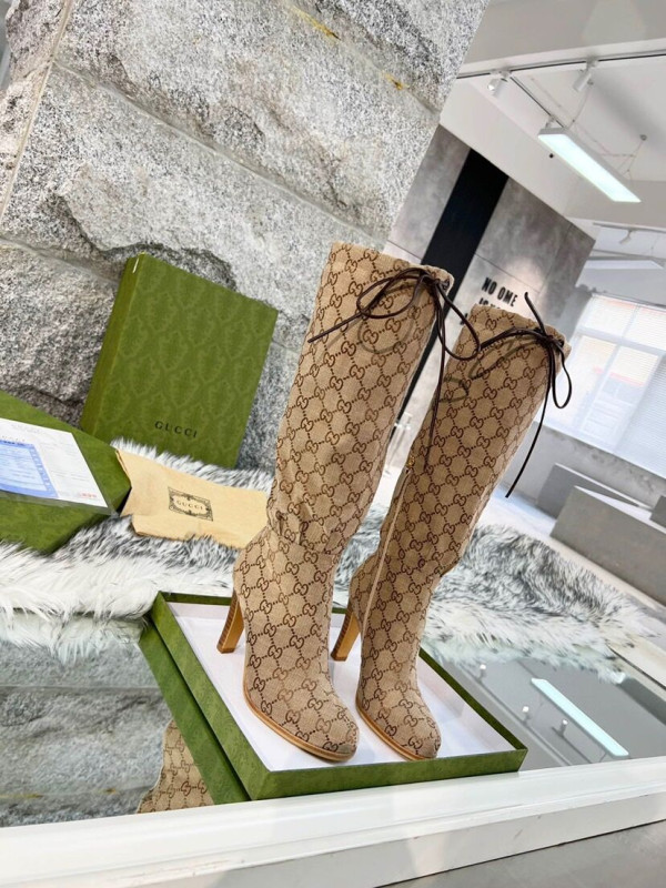 G*u*i gg high boots