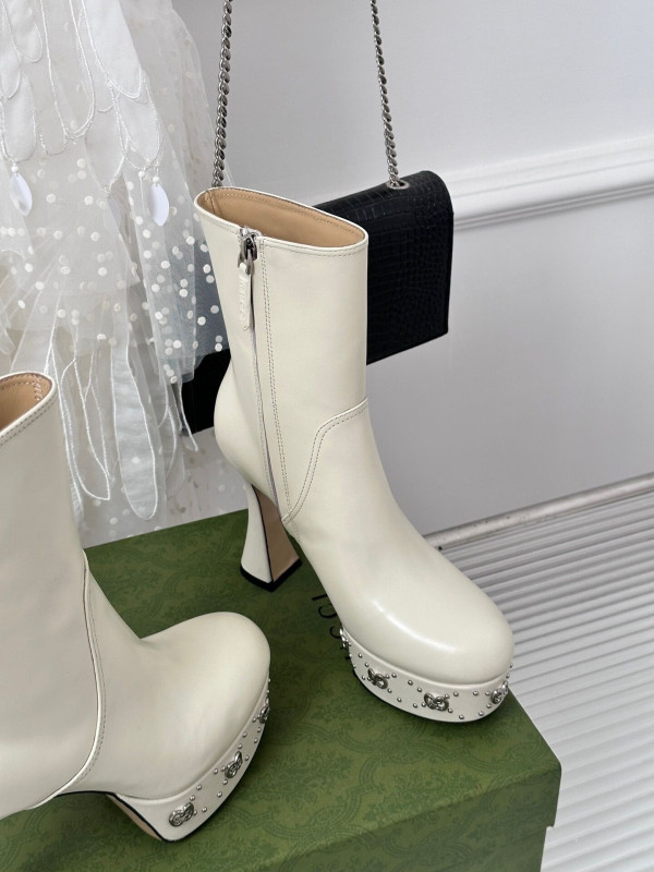 G*u*i gg leather platform ankle boots