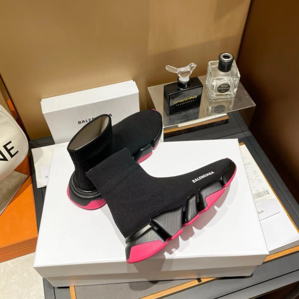 Ba*len*cia*ga speed 2.0 lace-up sneaker