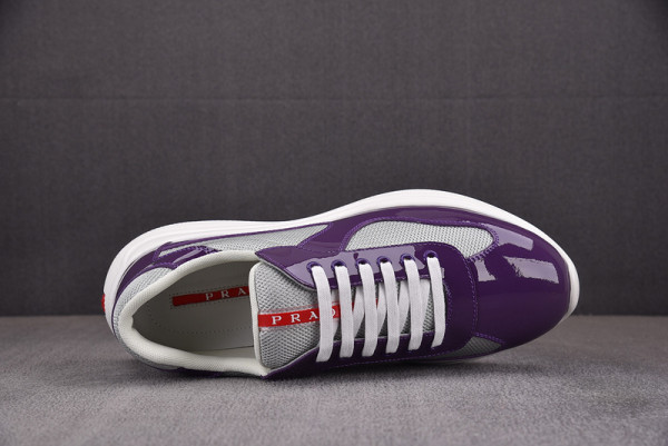 Pra*a sneaker